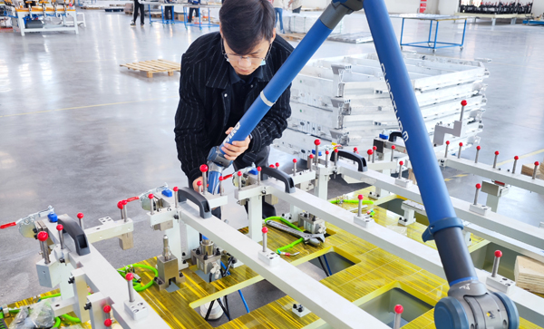 便攜式三坐標(biāo)